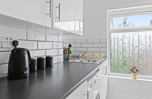 Withington Apartment | 2Bed Luxury Apartment in Manchester nClose to Airport