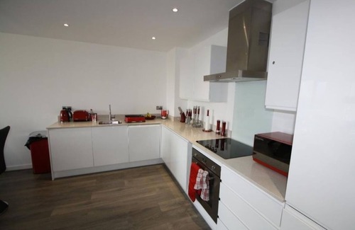 Stratford and New Town Apartment | 2Bed near Stratford