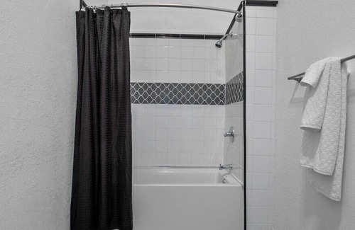 Downtown Kansas City Apartment | ✪2Bed2Ba✪Amazing Rivermarket Location✪Downtown✪