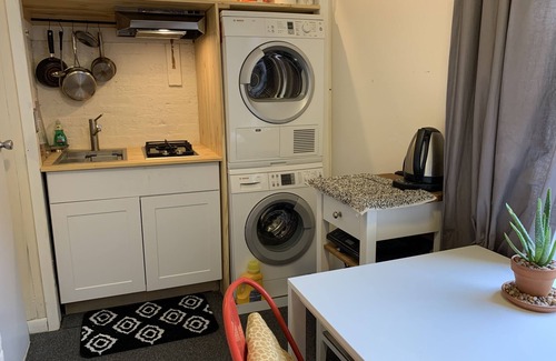 Fort Greene House | 2Bedrooms in BAM historic landmark,3 min to Atlantic Ave-Barclays Center Station