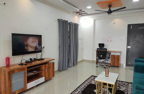 Pune Apartment | 2BHK AC Service Apartment 403