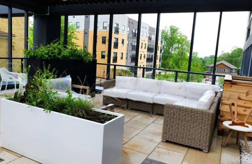 Kitchener Apartment | 2bhk Luxury brand new pvt suite Kitchener