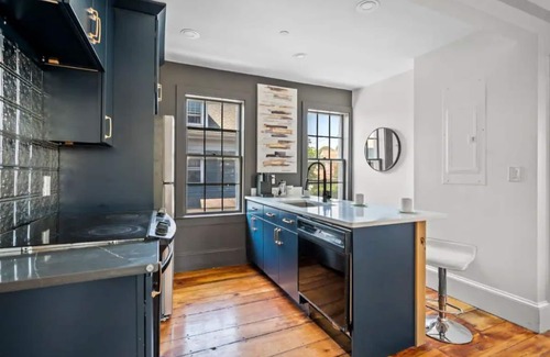 Rockport Apartment | 2BR/2.5Bath|KING Suite|Balcony|Reserved Parking!