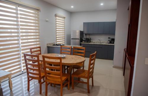 Ferrocarrilera Apartment | 2br/2ba Condo 1 block to ocean! - Unit 3