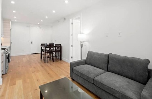 Mission District Condo | 2BR 2BA Condo w Rooftop Deck - San Francisco Life Real Estate