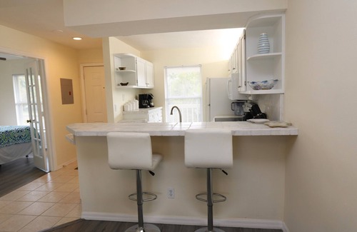 Naples Condo | 2BR/2BA Condo w/Water Views – Your Relaxing Retreat Near Marco Island and Naples
