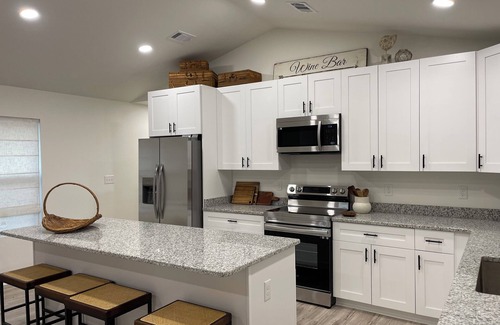 Downtown House | 2BR/2BA in Historic Downtown near Palafox