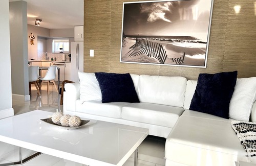 Pompano Beach Condo | 2BR 2BA Intracoastal sunsets, walk to the beach