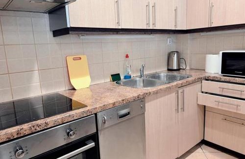Kypseli Apartment | 2BR Apartment next to National Archaeological Museum and AUEB