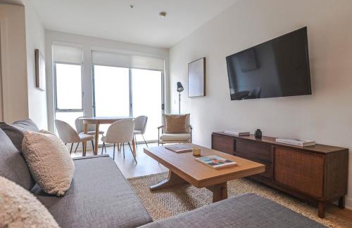 Downtown Apartment | 2BR Condo in Santa Monica - Walking Distance to Beach, Dining, Shopping & Promenade