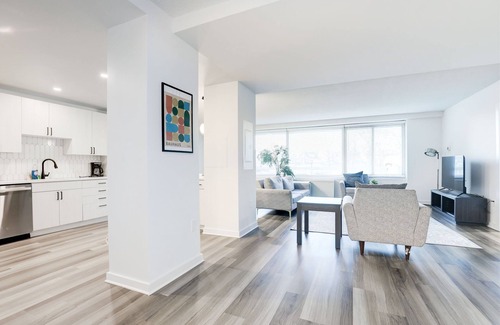Aurora Highlands Apartment | 2BR Corporate Retreat Near D.C. & Airport
