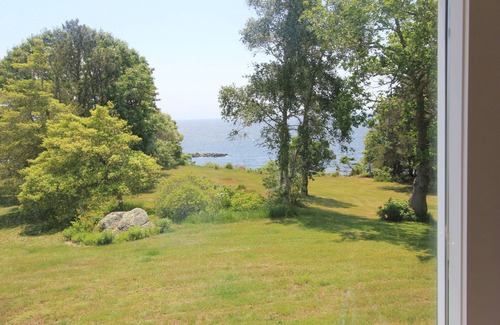 Wareham Cottage | 2BR Cottage with Stunning Water Views & Beach Access