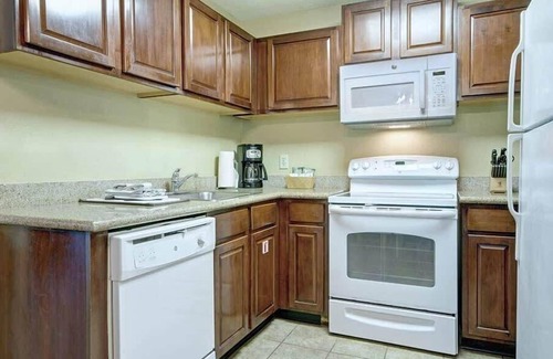 Williamsburg Condo | 2br Deluxe Colonial Condo Fun For Whole Family!