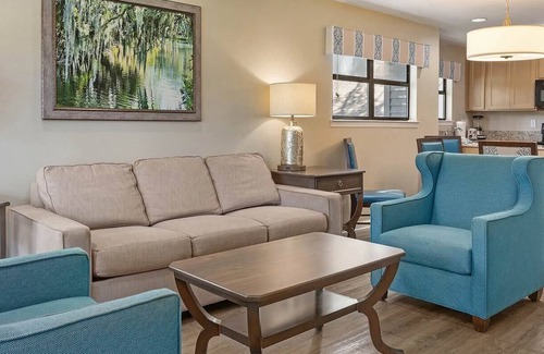 Ocean Ridge Condo | 2br Deluxe Condo Family Fun w/Beach, Pool and Golf