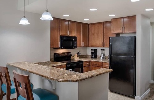 National Harbor Condo | 2br Deluxe Condo Waterfrnt Dist. & National Harbor