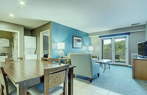 Hancock Condo | 2br DX Condo Ski & Berkshire County!