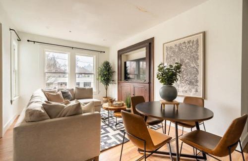 Uptown House | 2BR Flat - Walk to NW 23rd Shops & Cafes