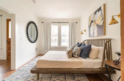 Uptown House | 2BR Flat - Walk to NW 23rd Shops & Cafes