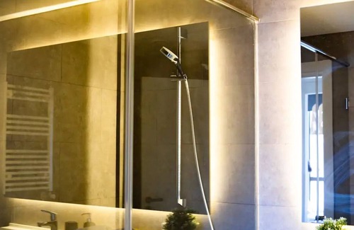 Kadikoy Apartment | 2BR flat with an amazing view