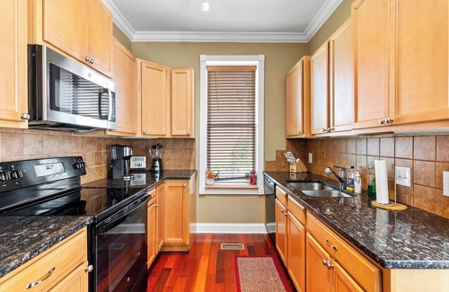 Soulard House | 2Br Kings Palace Summ