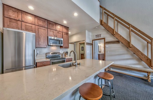 Kirkwood Condo | 2Br+ loft Centrally Located Kirkwood Condo – Great Value by RedAwning