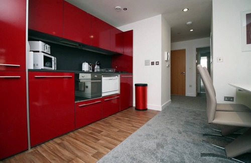 Bristol Old City Apartment | 2BR Near City centre