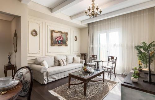 Downtown Cairo Apartment | 2BR Orabi khan prime location in the heart of cairo
