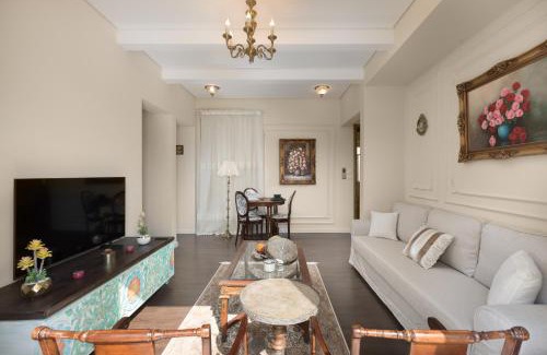 Downtown Cairo Apartment | 2BR Orabi khan prime location in the heart of cairo
