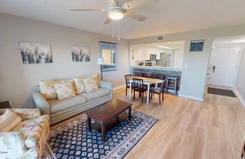 Fort Walton Beach Condo | ☀️2BR Seacrest 513-Beachfront Complex without Beachfront Prices!☀️