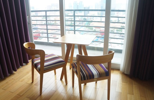 Nguyen Thai Binh Apartment | 2BR Super Condo near Ben Thanh market