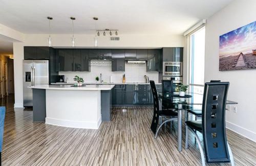 Charlotte Center City Apartment | 2BR Uptown Charlotte Furnished Apartments apts