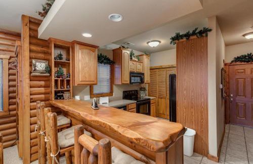 Indian Point House | 2BR Village At Indian Point 608 near SDC-Free Tickets Daily up to $500 Value