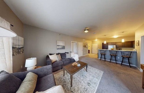 Sioux Falls Apartment | 2BR2B w/Dog Park, Pool, and Gym