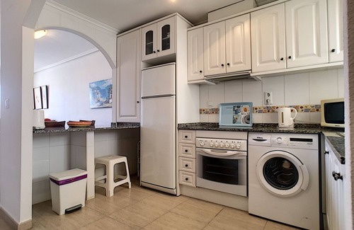 Mar de Cristal Apartment | 2nd floor, balcony, free wifi, communal pool