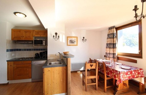 Aussois Apartment | 2nd floor, balcony, tv, ski locker, 48m², Aussois