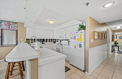 Atlantic Beach Condo | 2nd Floor Beach Club III. Oceanfront Pools, Sundecks | Beach Club III - 2E