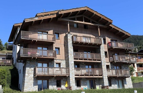 Aussois Apartment | 2nd floor, view open, balcony, tv, ski locker, 50m², Aussois