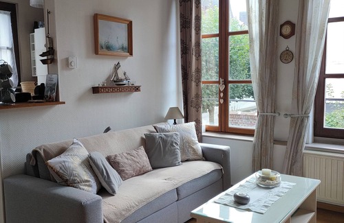 Dieppe Apartment | 2P. all comfort-48m2+garden.beach, port, shops and castle 8mn walk