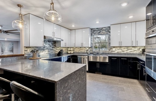 Cape May Court House Apartment | 3,000 sq.ft. 10 Guests, 4-Bed, 3-Bath, Pool, Spa, Outdoor Kitchen, Garden, WiFi.