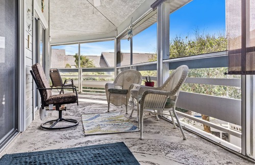 Sea Dunes Condo | 3/2.5 Sea Woods Veranda- Room for Everyone!