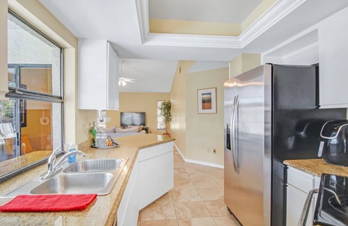 Eight Lakes House | 3/2 Heated Pool Home on Gulf Access 8-Lakes in SouthWest Cape Coral