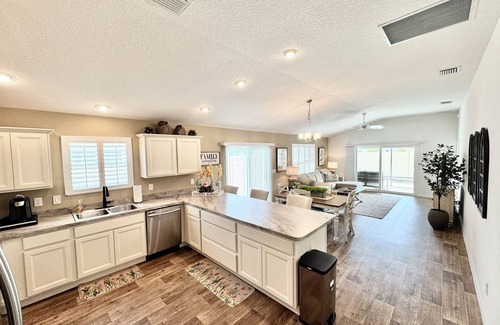 Wildwood House | 3/2 in The Village of DeLuna