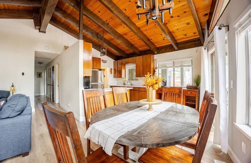 Black Bart Cabin | 3/2, Sleeps 6 (5 beds), Close To Heavenly/Casinos