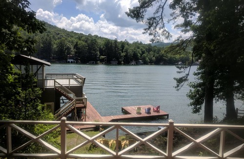 Wiley House | 3/2 Waterfront on Lake Burton