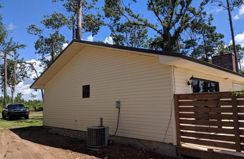 Donalsonville House | 3/3 Lake Seminole w/Covered Boat Slip! * WATERFRONT*