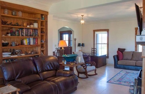 Tom Nevers House | 3,500 Sq Ft and Secluded