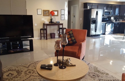 Las Vegas House | 3 bd/2 bath home located 10 mins from fremont experience/downtown lv & the strip