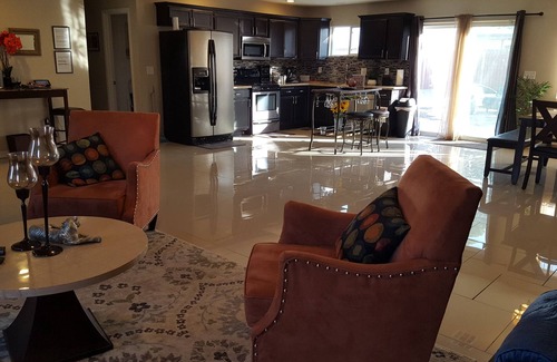 Las Vegas House | 3 bd/2 bath home located 10 mins from fremont experience/downtown lv & the strip