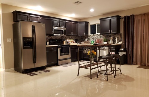 Las Vegas House | 3 bd/2 bath home located 10 mins from fremont experience/downtown lv & the strip
