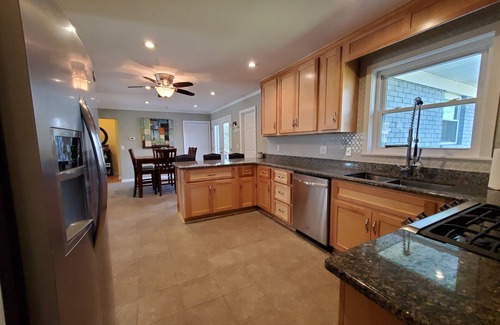 North Augusta House | 3 bd/3ba Home, Minutes from I-20, Downtown, Riverview Park, & Augusta National
